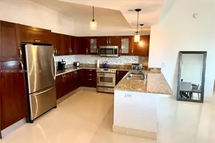 19900 E Country Club Dr, Aventura, FL 33180 - Photo 4