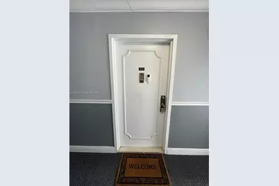 13685 NE 10th Ave #210, North Miami, FL 33161 - Photo 2