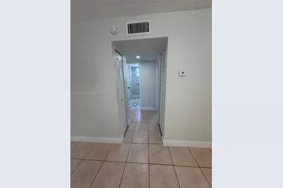 13685 NE 10th Ave #210, North Miami, FL 33161 - Photo 16