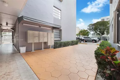 1661 SW 3rd St #25, Miami, FL 33135 - Photo 20