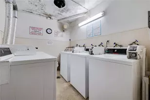 1661 SW 3rd St, Miami, FL 33135 - Photo 18