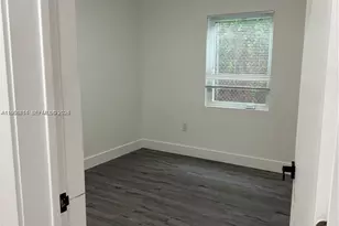 224 NW 57th St, Miami, FL 33127 - Photo 4