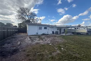 17821 NW 79th Pl, Hialeah, FL 33015 - Photo 2