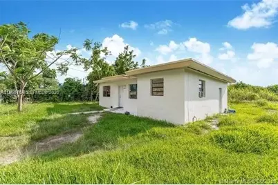 26420 SW 138th Ct, Homestead, FL 33032 - Photo 2
