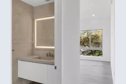 3204 Plaza St, Miami, FL 33133 - Photo 16