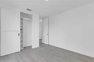 3204 Plaza St, Miami, FL 33133 - Photo 12