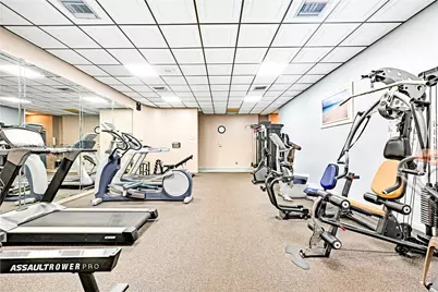 1101 Colony Point Cir #422, Pembroke Pines, FL 33026 - Photo 40