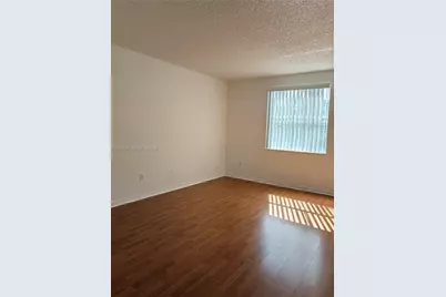 9640 NW 2nd St #5-105, Pembroke Pines, FL 33024 - Photo 12