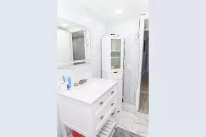6190 W 19th Ave #201, Hialeah, FL 33012 - Photo 14