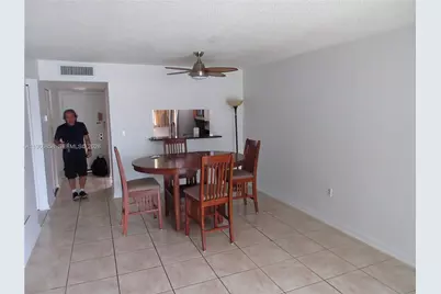 10835 SW 112th Ave #305, Miami, FL 33176 - Photo 10