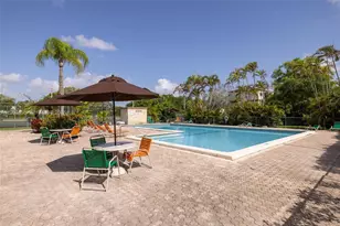 10835 SW 112th Ave, Miami, FL 33176 - Photo 32
