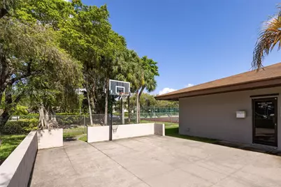 10835 SW 112th Ave #305, Miami, FL 33176 - Photo 38