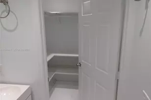 10835 SW 112th Ave, Miami, FL 33176 - Photo 18