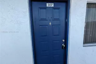 8540 N Sherman Cir, Miramar, FL 33025 - Photo 2