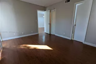 8540 N Sherman Cir, Miramar, FL 33025 - Photo 10