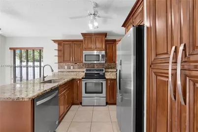 1217 NW 125th Ter, Sunrise, FL 33323 - Photo 14
