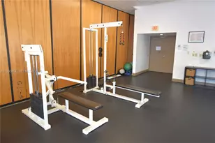 20301 W Country Club Dr, Aventura, FL 33180 - Photo 34