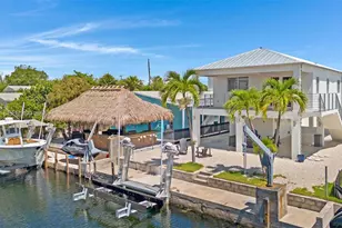 410 Bowie Ln, Key Largo, FL 33037 - Photo 1