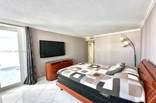 1904 S Ocean Dr, Hallandale Beach, FL 33009 - Photo 30