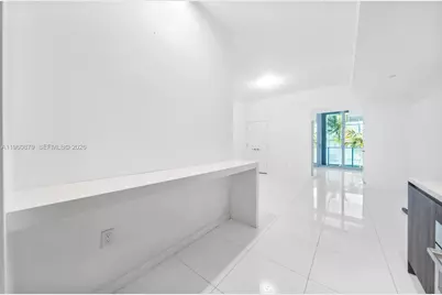 851 NE 1st Ave #204, Miami, FL 33132 - Photo 16