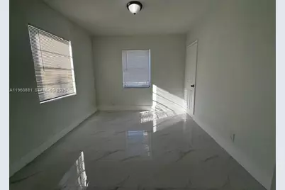 215 SW 21st Way, Fort Lauderdale, FL 33312 - Photo 18