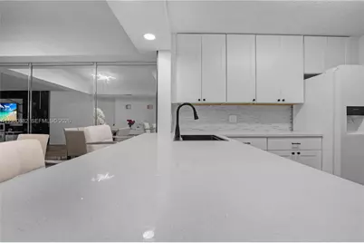 23380 Carolwood Ln #205, Boca Raton, FL 33428 - Photo 10