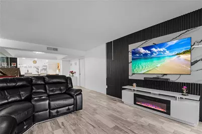 23380 Carolwood Ln #205, Boca Raton, FL 33428 - Photo 22