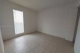 4433 Treehouse Ln, Tamarac, FL 33319 - Photo 14