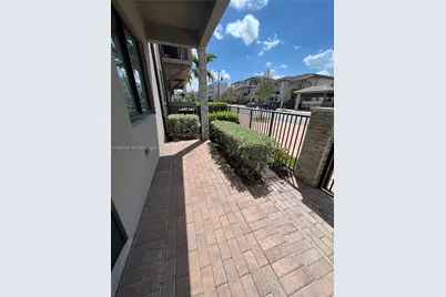 4935 NW 84th Ave #0, Doral, FL 33166 - Photo 2