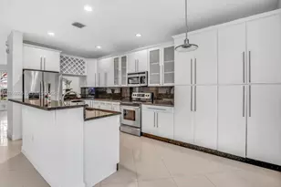 2634 SW 188th Ave, Miramar, FL 33029 - Photo 4