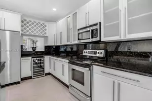 2634 SW 188th Ave, Miramar, FL 33029 - Photo 8