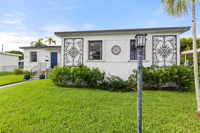 8461 SW 33rd Ter, Miami, FL 33155 - Photo 2