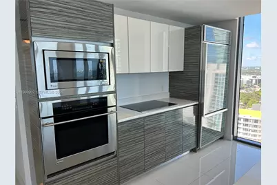 460 NE 28th St #2401, Miami, FL 33137 - Photo 8