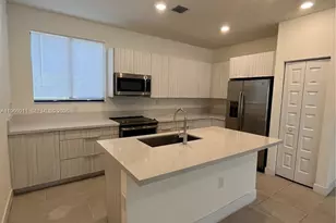 4935 NW 84th Ave, Doral, FL 33166 - Photo 4