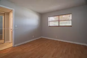 550 SE 2nd Ave, Deerfield Beach, FL 33441 - Photo 22