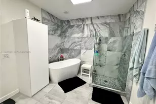 5790 Coach House Cir, Boca Raton, FL 33486 - Photo 32