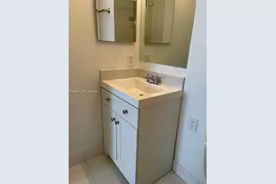 5610 NW 114th Pl #205, Doral, FL 33178 - Photo 14