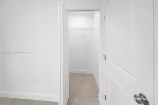 529 NW 56th St, Miami, FL 33127 - Photo 54