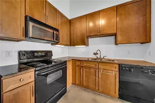 2001 Biscayne Blvd, Miami, FL 33137 - Photo 10