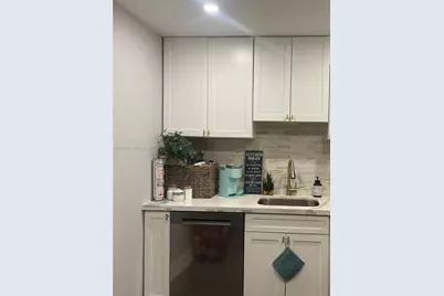 1401 SW 134th Way #305C, Pembroke Pines, FL 33027 - Photo 4