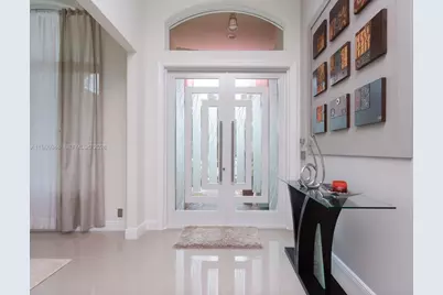 2550 Jardin Mnr, Weston, FL 33327 - Photo 6