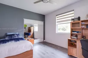 2550 Jardin Manor, Weston, FL 33327 - Photo 46