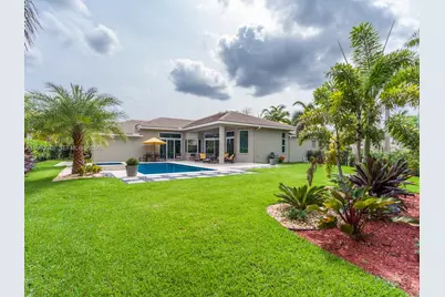 2550 Jardin Mnr, Weston, FL 33327 - Photo 2