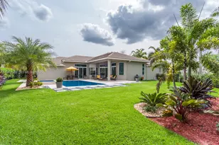 2550 Jardin Manor, Weston, FL 33327 - Photo 2