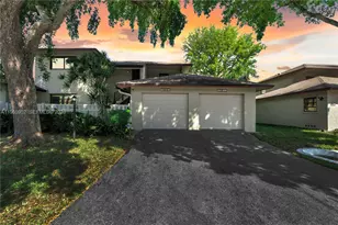 1759 NE 39th Ct, Pompano Beach, FL 33064 - Photo 2