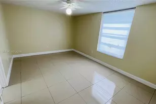 8350 Sands Point Blvd, Tamarac, FL 33321 - Photo 16