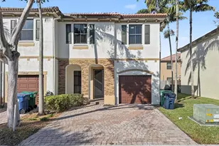 23530 SW 113th Path, Homestead, FL 33032 - Photo 16