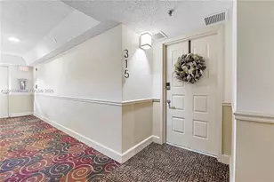 105 Lake Emerald Dr, Oakland Park, FL 33309 - Photo 2