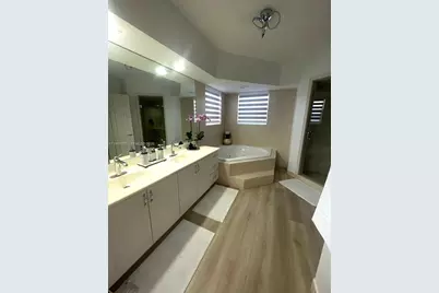 6762 SW 157th Ct, Miami, FL 33193 - Photo 16