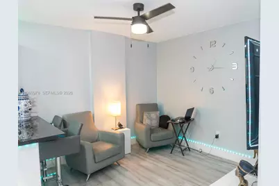 6190 W 19th Ave #201, Hialeah, FL 33012 - Photo 4